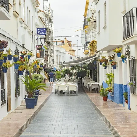 Cubo's Oceanview & Free Parking *